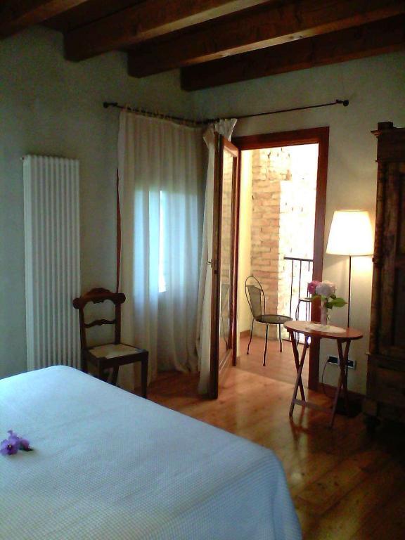 Il Rifugio Del Poeta Guest House San Biagio di Callalta ห้อง รูปภาพ